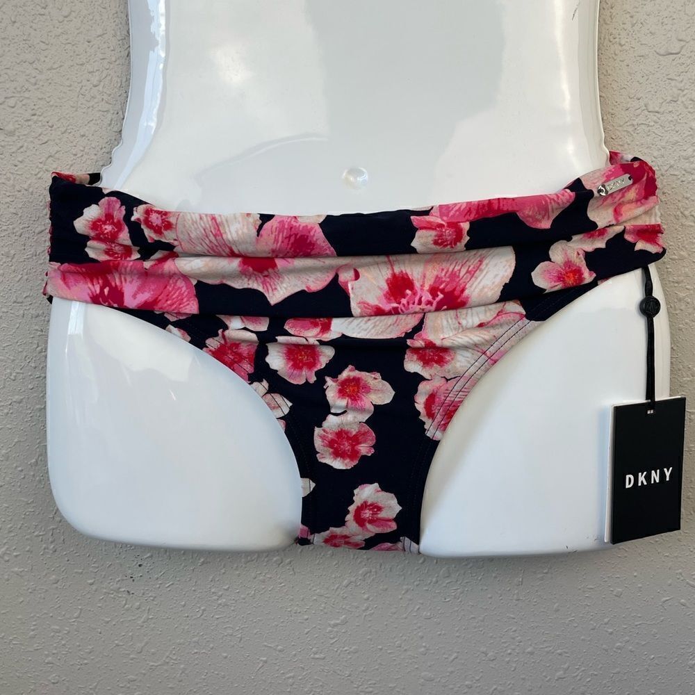 NWT DKNY Floral Swim Bottoms Size M